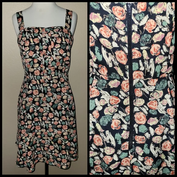 💚 FOREVER 21 Plus Lined Floral Dress; size XL
Wear it by layering! - Picture 4 of 8